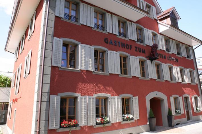 Hotel Gasthof zum Roten Löwen Rohrdorf Exterior foto